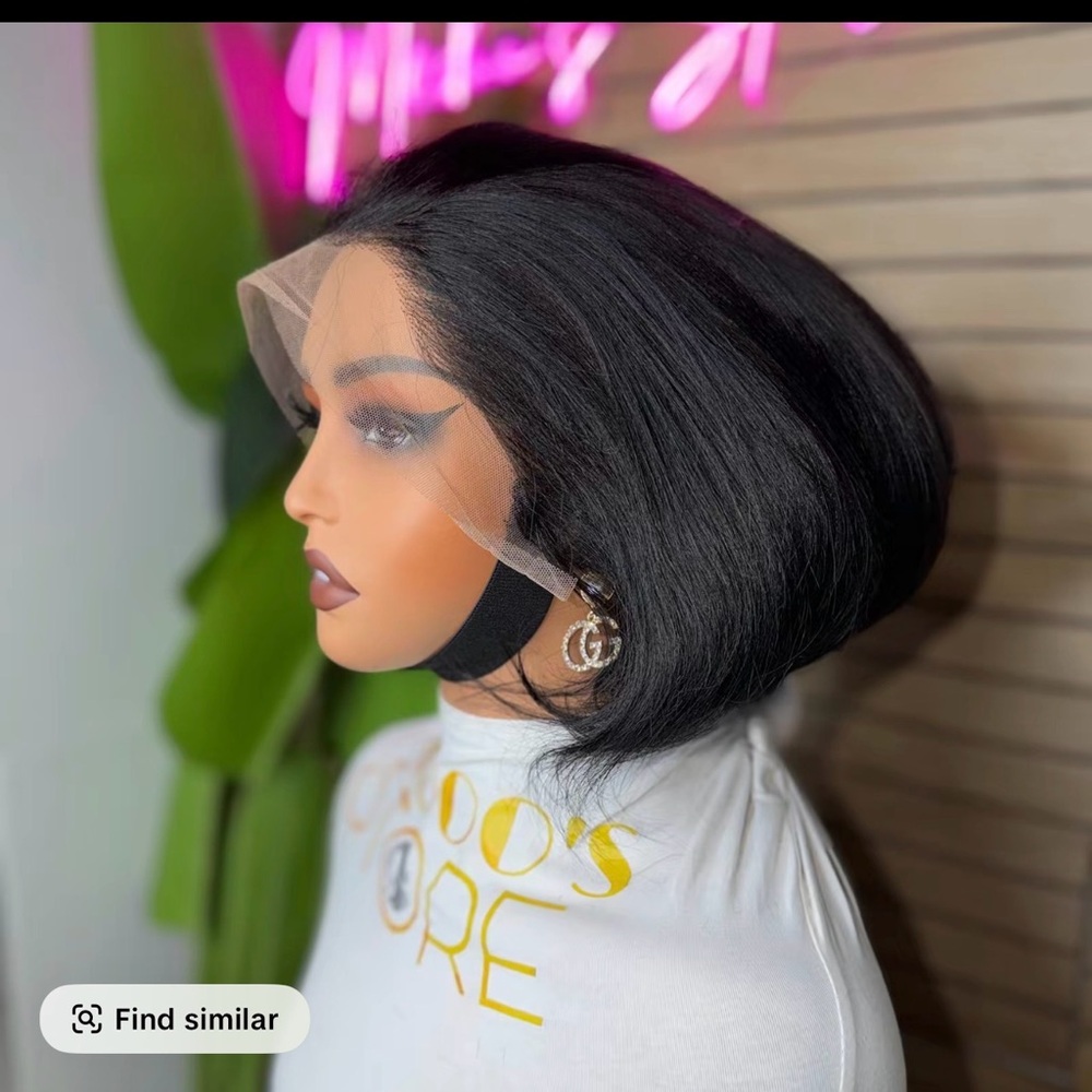 Sleek Black Bob/ pixie Wig for Women